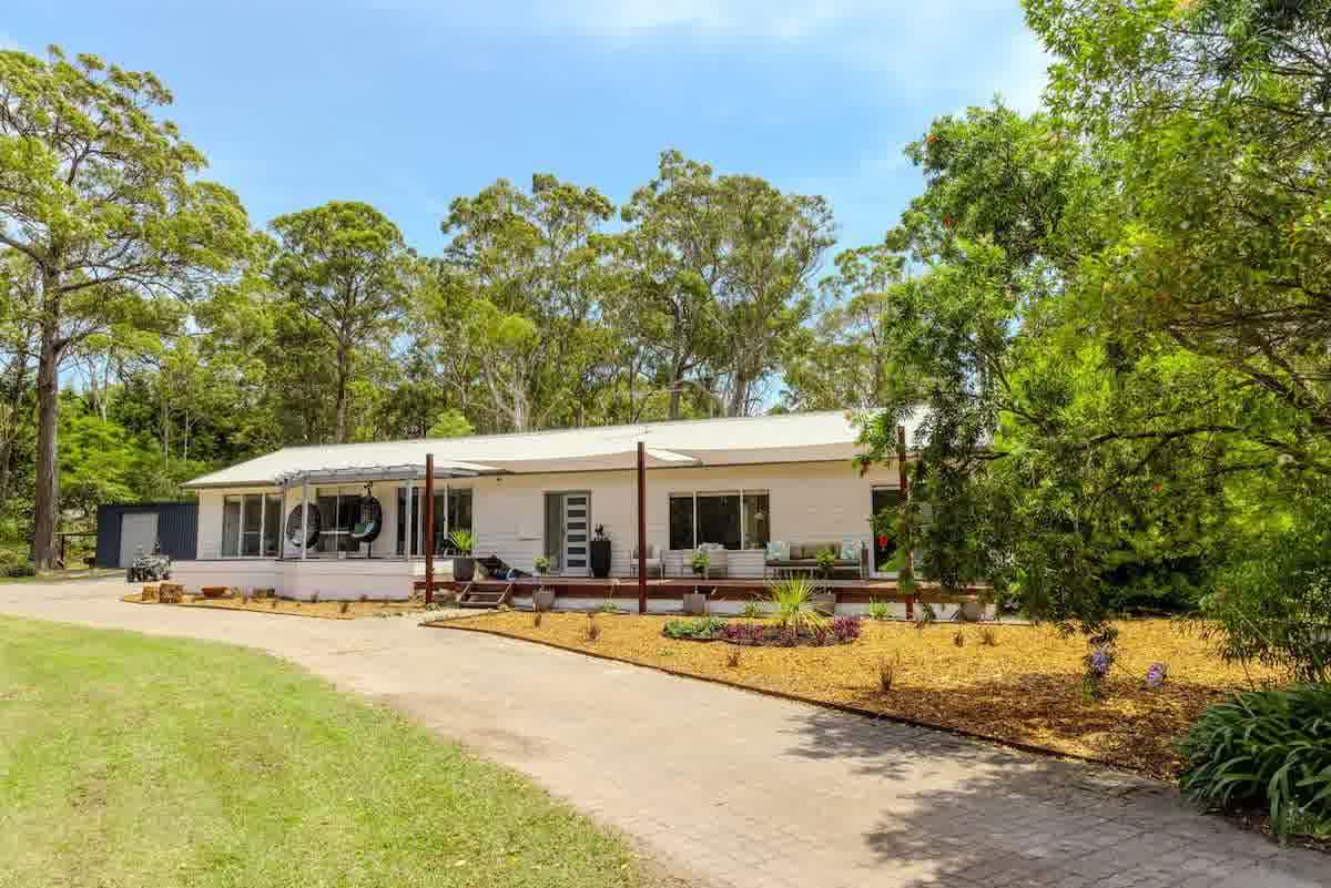 Exterior of holiday rental house at Jervis Bay Coastal Farm Retreat Tomerong